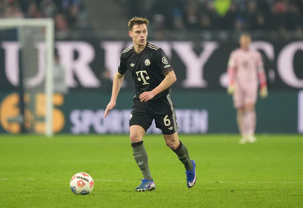 Kompany redet drohende Gelbsperren vor Dortmund klein