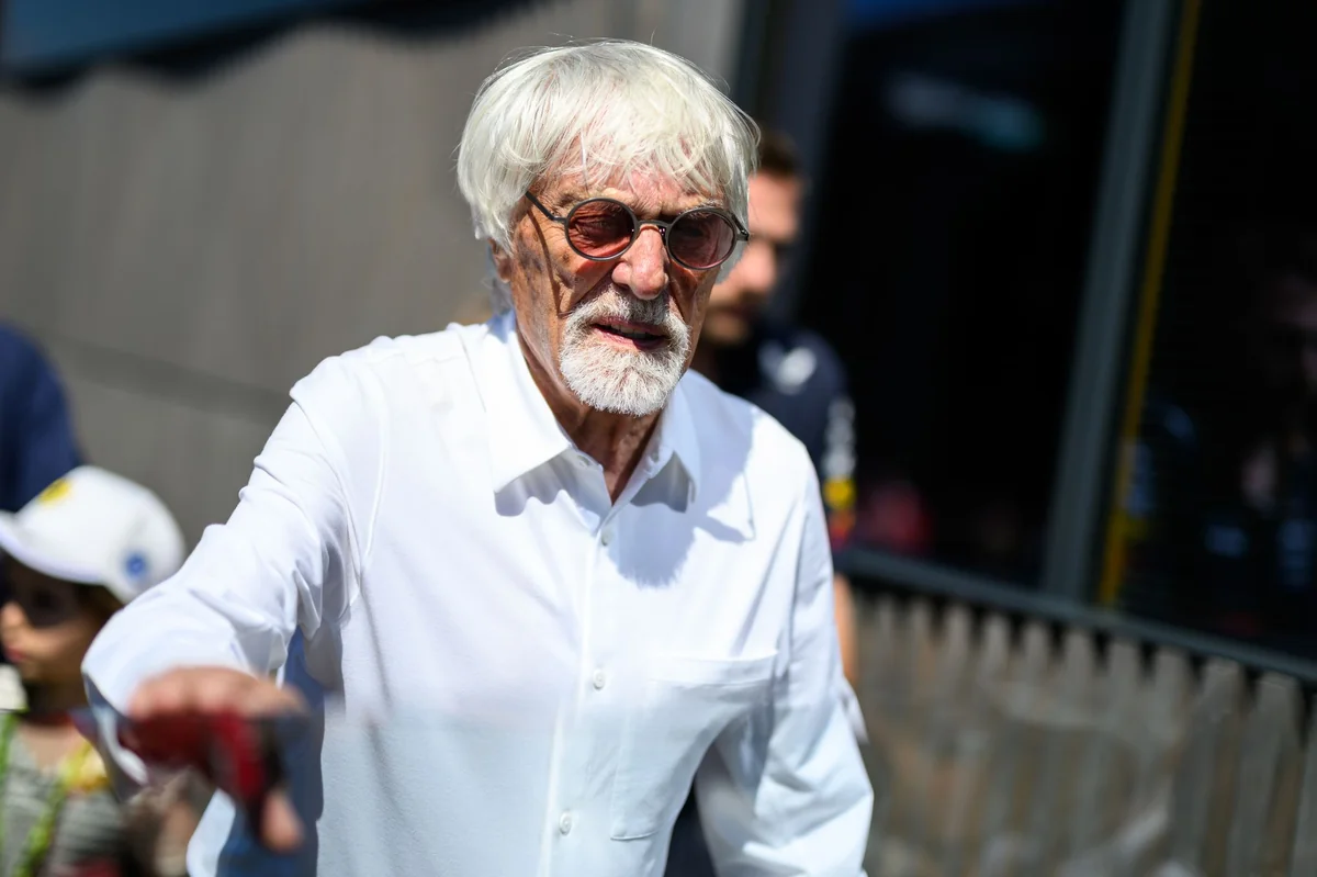 Bernie Ecclestone über Lewis Hamilton: «Die neue Formel 1 wird ihm mehr liegen.» (Archivbild)
