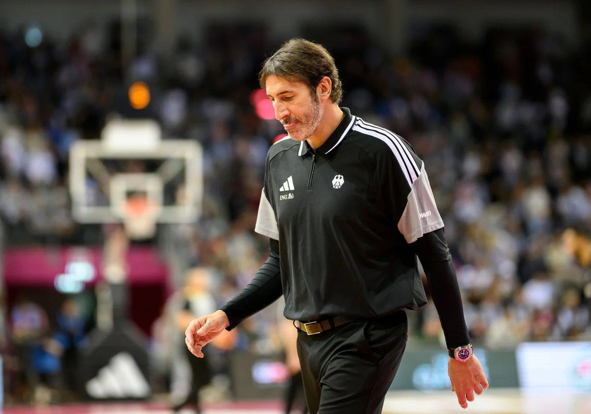 Bundestrainer Alex Mumbrú konnte mit der Leistung seiner Mannschaft zunächst nicht zufrieden sein.